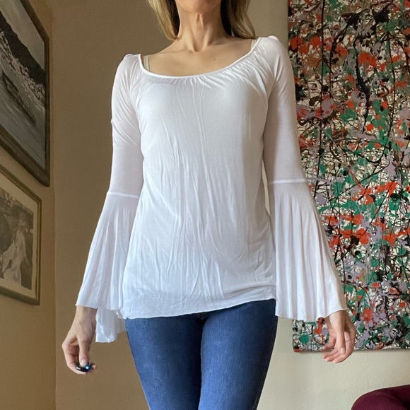 Bailey 44 Angel Sleeve Top - Picture 3 of 12